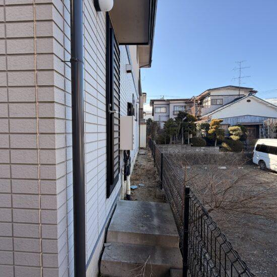 庭 (玄関)
